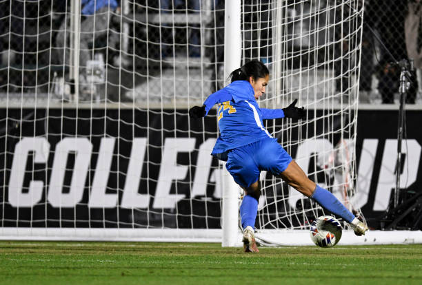 的机遇与挑 的机遇与挑